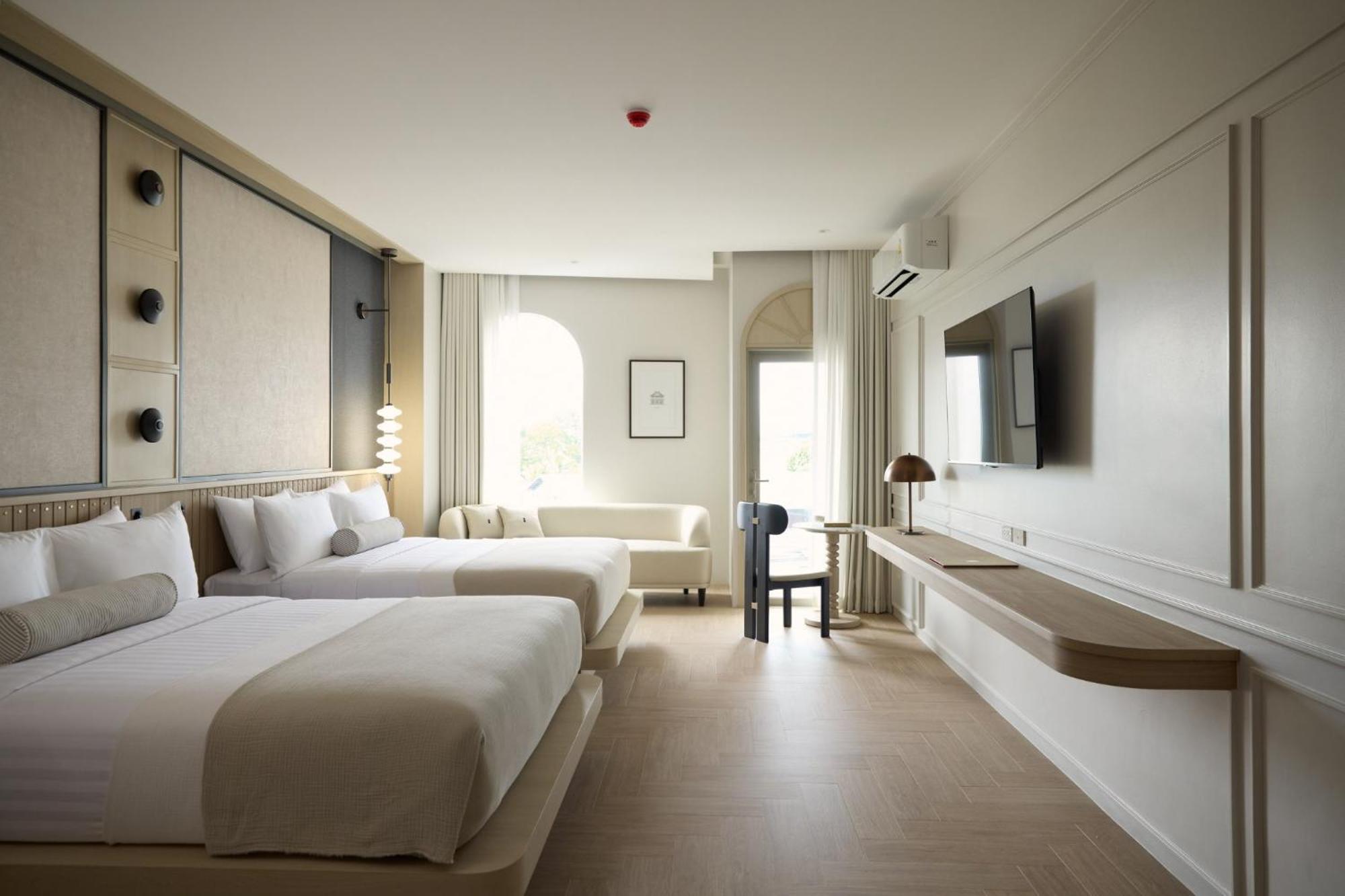 Arco Phuket Town Hotel Bagian luar foto
