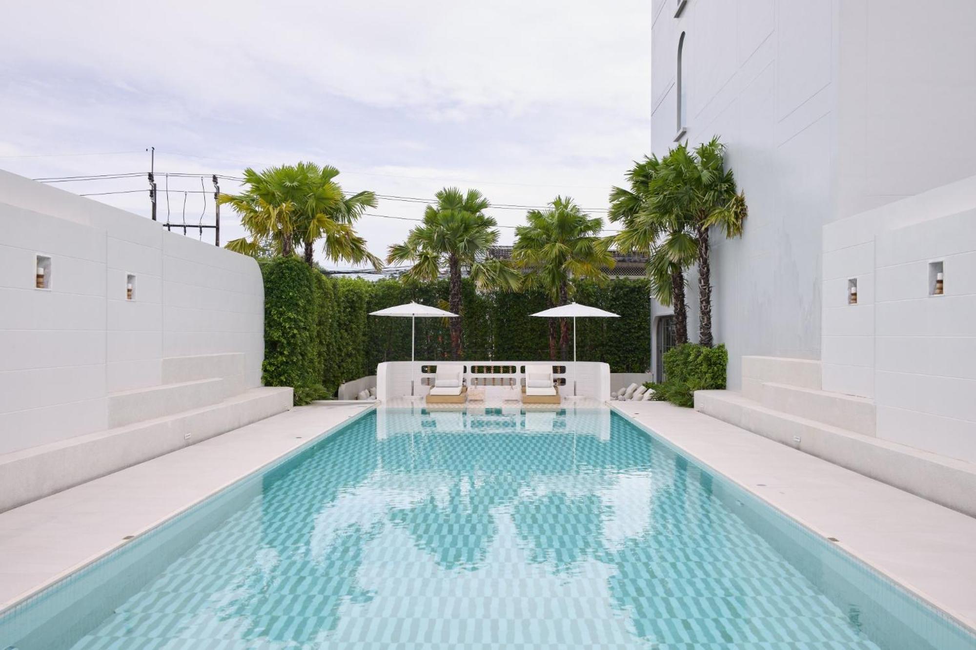 Arco Phuket Town Hotel Bagian luar foto