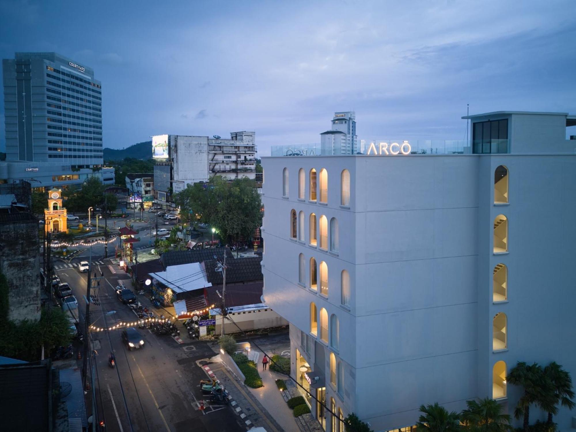 Arco Phuket Town Hotel Bagian luar foto